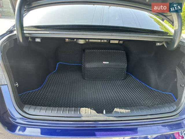 Синий Киа Оптима, объемом двигателя 2 л и пробегом 80 тыс. км за 17500 $, фото 5 на Automoto.ua