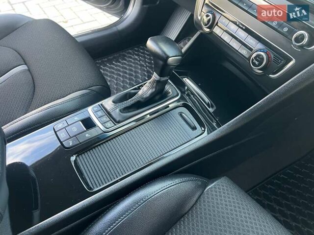 Синий Киа Оптима, объемом двигателя 1.7 л и пробегом 141 тыс. км за 14800 $, фото 15 на Automoto.ua