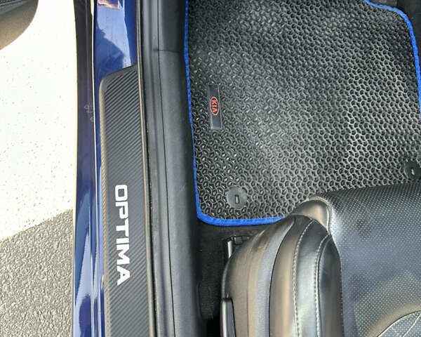 Синий Киа Оптима, объемом двигателя 2 л и пробегом 80 тыс. км за 17500 $, фото 12 на Automoto.ua