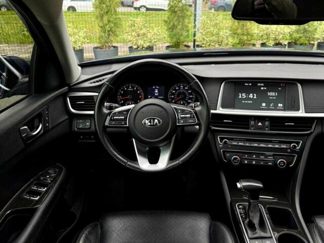 Синий Киа Оптима, объемом двигателя 1.6 л и пробегом 98 тыс. км за 15400 $, фото 2 на Automoto.ua