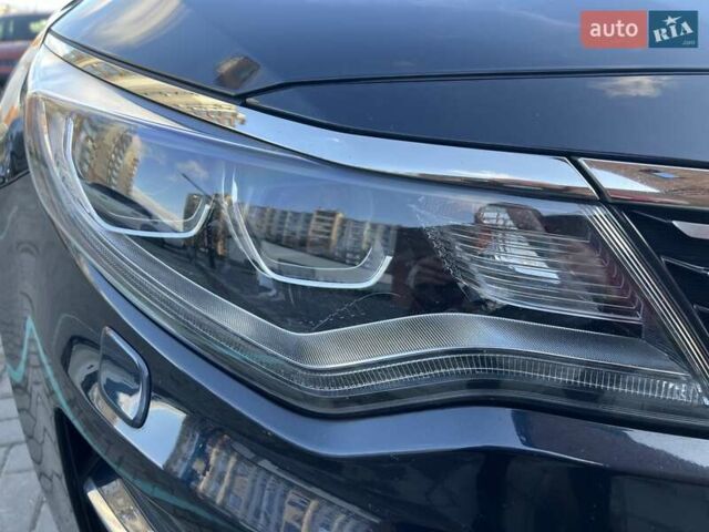 Синий Киа Оптима, объемом двигателя 1.7 л и пробегом 141 тыс. км за 14800 $, фото 60 на Automoto.ua