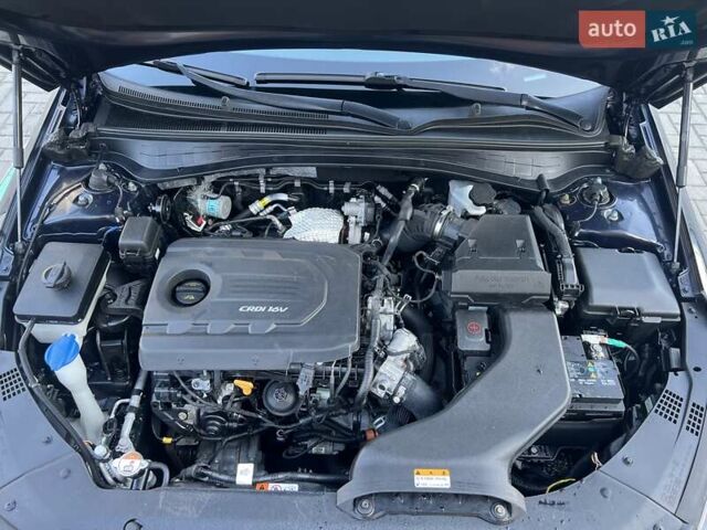 Синий Киа Оптима, объемом двигателя 1.7 л и пробегом 141 тыс. км за 14800 $, фото 56 на Automoto.ua