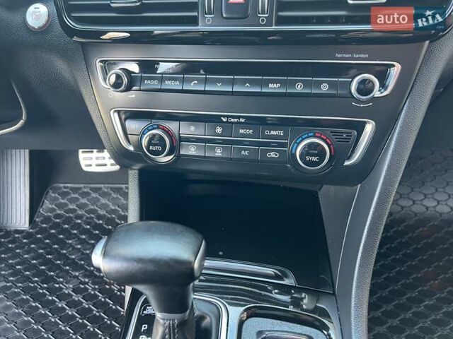 Синий Киа Оптима, объемом двигателя 1.7 л и пробегом 141 тыс. км за 14800 $, фото 17 на Automoto.ua