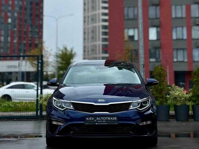 Синий Киа Оптима, объемом двигателя 1.6 л и пробегом 98 тыс. км за 15400 $, фото 1 на Automoto.ua