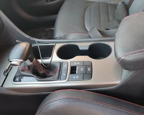 Синий Киа Оптима, объемом двигателя 2 л и пробегом 65 тыс. км за 17100 $, фото 9 на Automoto.ua