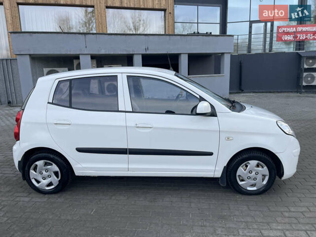 Белый Киа Пиканто, объемом двигателя 1 л и пробегом 116 тыс. км за 2999 $, фото 6 на Automoto.ua