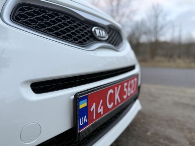 Білий Кіа Піканто, об'ємом двигуна 1 л та пробігом 130 тис. км за 5800 $, фото 4 на Automoto.ua
