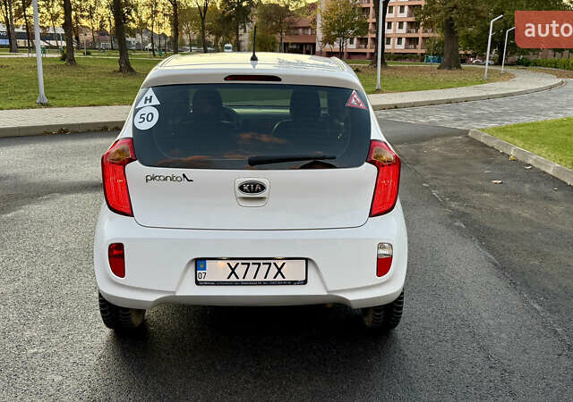Белый Киа Пиканто, объемом двигателя 1.25 л и пробегом 65 тыс. км за 8100 $, фото 4 на Automoto.ua