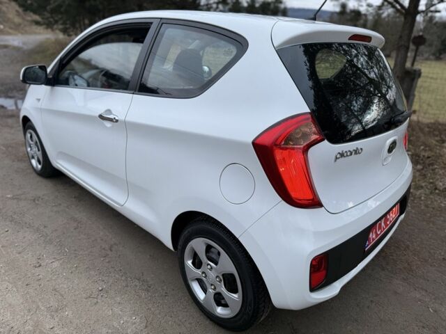 Білий Кіа Піканто, об'ємом двигуна 1 л та пробігом 130 тис. км за 5800 $, фото 7 на Automoto.ua