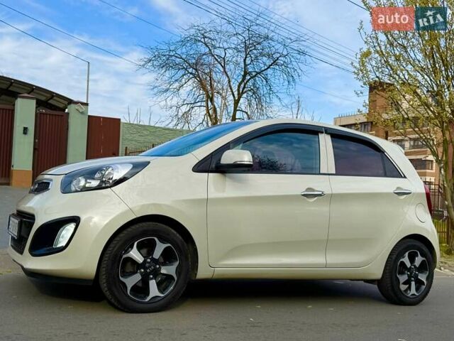 Белый Киа Пиканто, объемом двигателя 1.25 л и пробегом 75 тыс. км за 8800 $, фото 5 на Automoto.ua