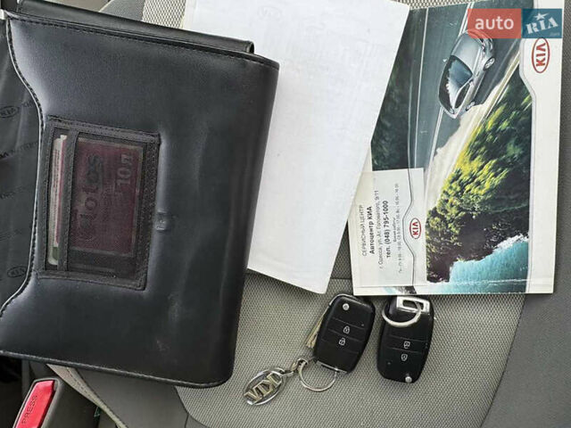 Кіа Піканто 2014 у Южне (Південне) на Automoto.ua Білий Кіа Піканто, об'ємом двигуна 1.2 л та пробігом 92 тис. км за 8300 $, фото 12 на Automoto.ua