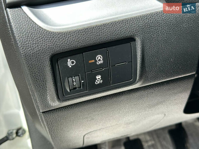 Белый Киа Пиканто, объемом двигателя 1 л и пробегом 134 тыс. км за 6800 $, фото 20 на Automoto.ua