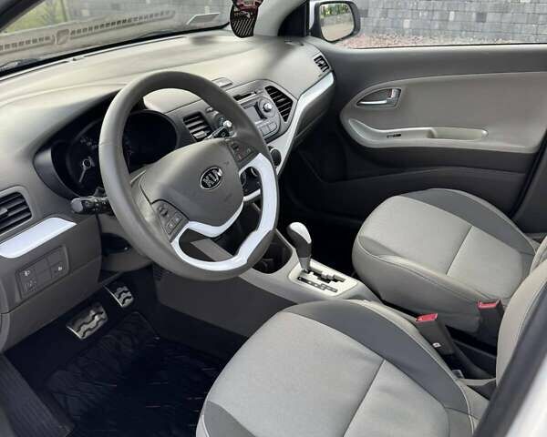 Кіа Піканто 2014 у Южне (Південне) на Automoto.ua Білий Кіа Піканто, об'ємом двигуна 1.2 л та пробігом 92 тис. км за 8300 $, фото 21 на Automoto.ua