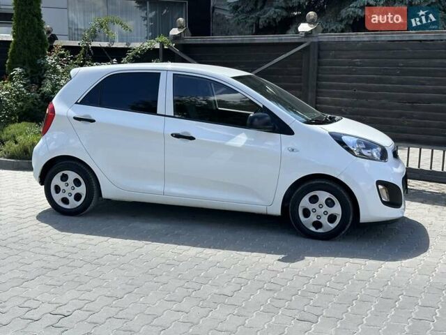 Белый Киа Пиканто, объемом двигателя 1 л и пробегом 153 тыс. км за 6800 $, фото 12 на Automoto.ua