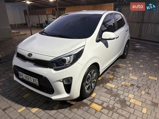 Белый Киа Пиканто, объемом двигателя 1.25 л и пробегом 65 тыс. км за 14000 $, фото 4 на Automoto.ua