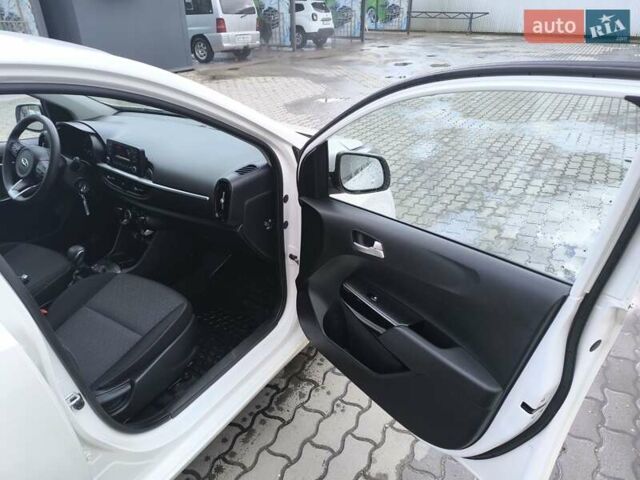 Белый Киа Пиканто, объемом двигателя 1 л и пробегом 46 тыс. км за 13000 $, фото 13 на Automoto.ua