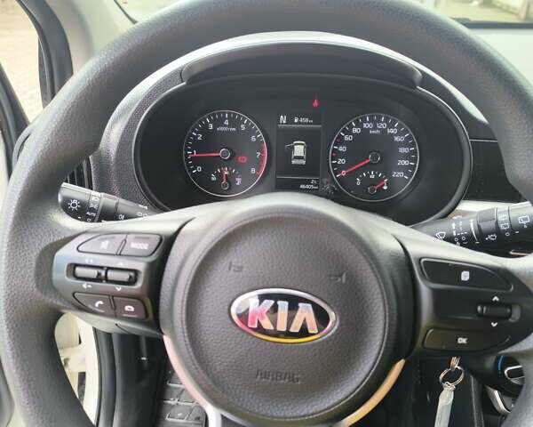 Белый Киа Пиканто, объемом двигателя 1 л и пробегом 46 тыс. км за 13000 $, фото 17 на Automoto.ua