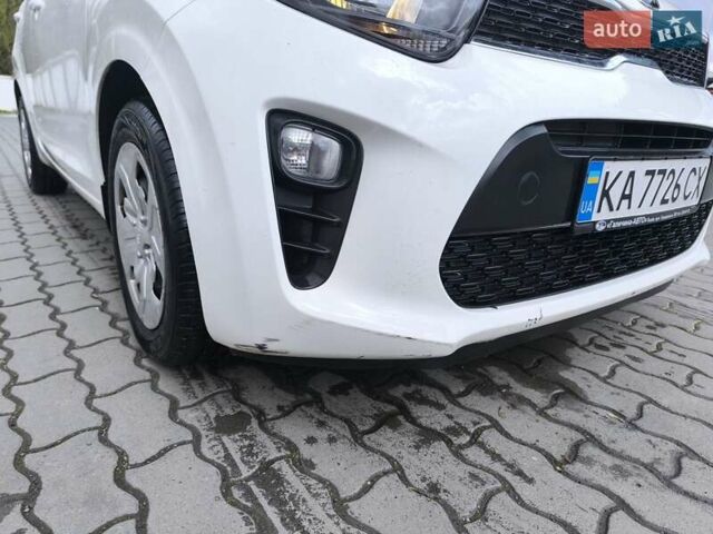 Белый Киа Пиканто, объемом двигателя 1 л и пробегом 46 тыс. км за 13000 $, фото 2 на Automoto.ua