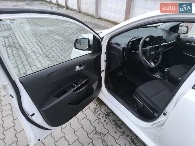 Белый Киа Пиканто, объемом двигателя 1 л и пробегом 46 тыс. км за 13000 $, фото 15 на Automoto.ua
