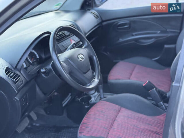 Бежевий Кіа Піканто, об'ємом двигуна 1.1 л та пробігом 158 тис. км за 6390 $, фото 27 на Automoto.ua