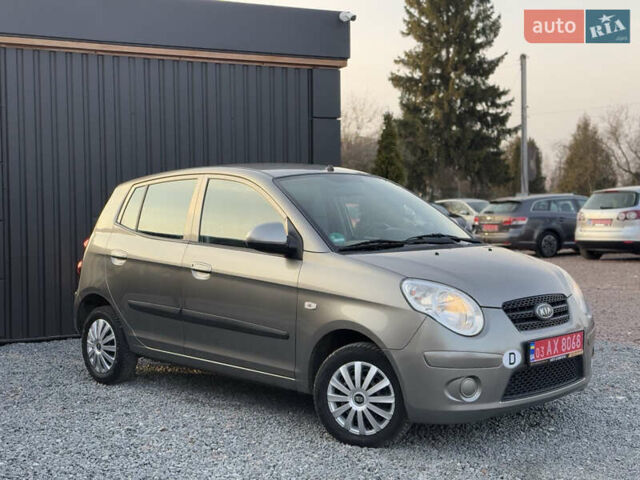 Бежевий Кіа Піканто, об'ємом двигуна 1.1 л та пробігом 158 тис. км за 6390 $, фото 9 на Automoto.ua