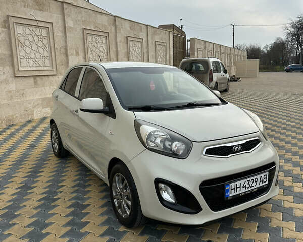 Бежевый Киа Пиканто, объемом двигателя 1 л и пробегом 172 тыс. км за 7300 $, фото 5 на Automoto.ua