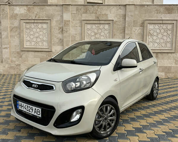 Бежевый Киа Пиканто, объемом двигателя 1 л и пробегом 172 тыс. км за 7300 $, фото 10 на Automoto.ua