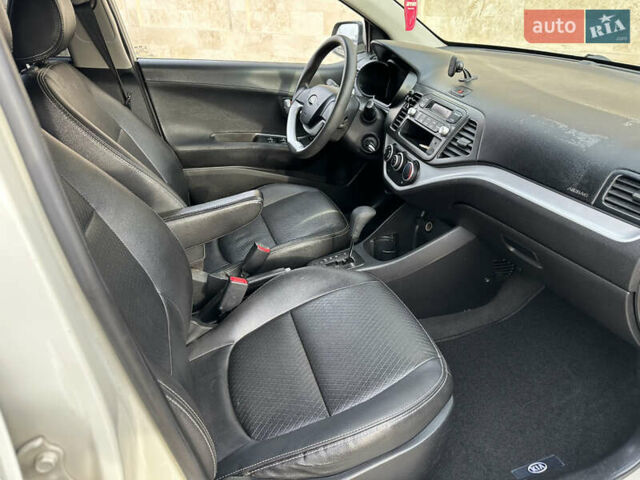 Бежевый Киа Пиканто, объемом двигателя 1 л и пробегом 172 тыс. км за 7300 $, фото 24 на Automoto.ua