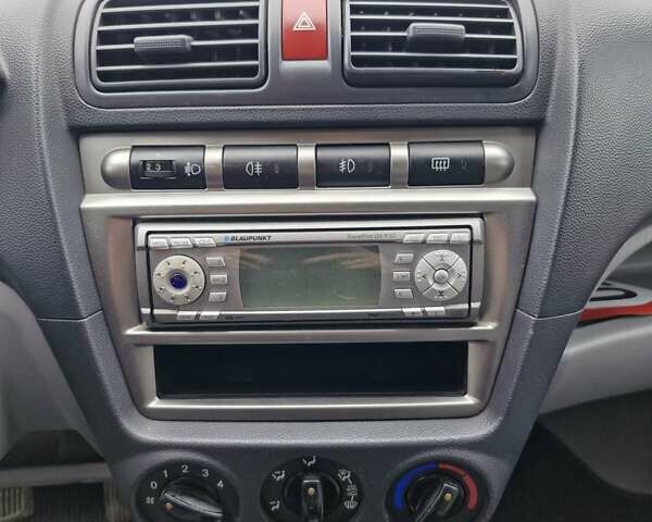 Чорний Кіа Піканто, об'ємом двигуна 1.09 л та пробігом 148 тис. км за 5300 $, фото 5 на Automoto.ua