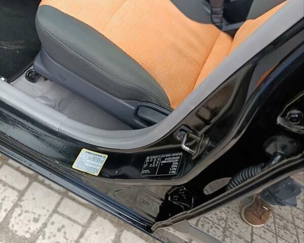 Черный Киа Пиканто, объемом двигателя 1.1 л и пробегом 204 тыс. км за 3500 $, фото 12 на Automoto.ua