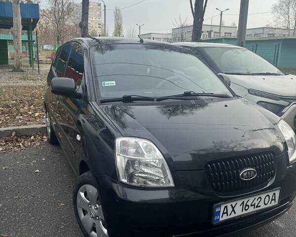 Чорний Кіа Піканто, об'ємом двигуна 1.09 л та пробігом 215 тис. км за 3850 $, фото 1 на Automoto.ua