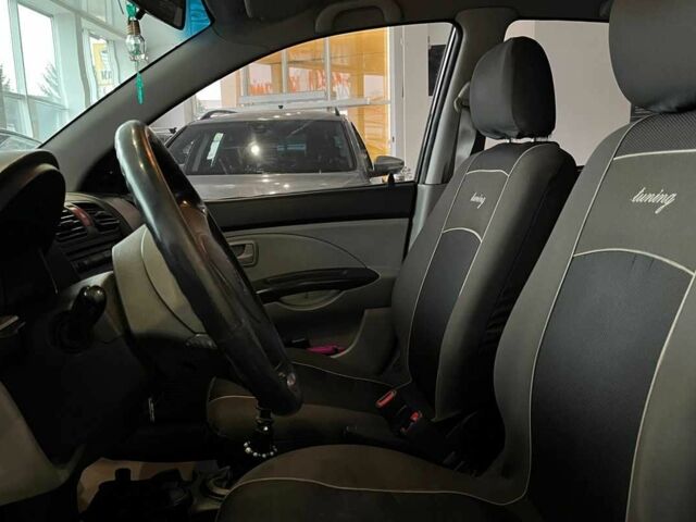 Черный Киа Пиканто, объемом двигателя 1.1 л и пробегом 202 тыс. км за 4500 $, фото 8 на Automoto.ua