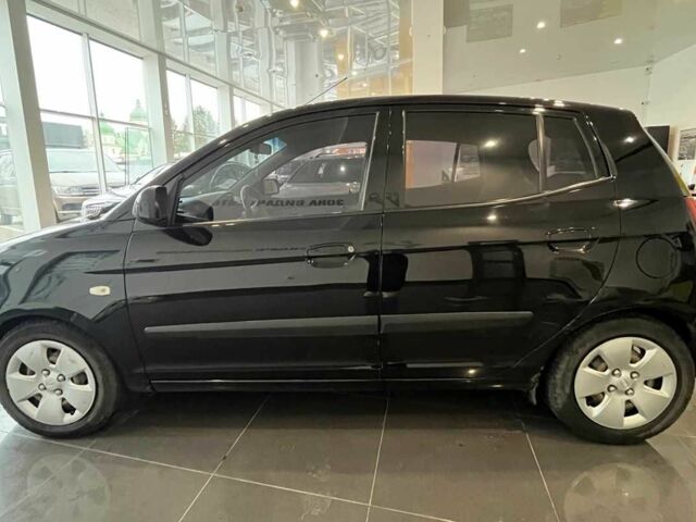 Черный Киа Пиканто, объемом двигателя 1.1 л и пробегом 202 тыс. км за 4500 $, фото 3 на Automoto.ua