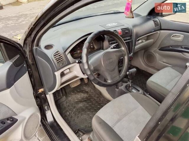 Чорний Кіа Піканто, об'ємом двигуна 1.09 л та пробігом 285 тис. км за 5300 $, фото 4 на Automoto.ua