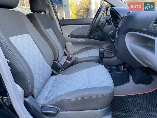 Чорний Кіа Піканто, об'ємом двигуна 1.09 л та пробігом 138 тис. км за 5800 $, фото 18 на Automoto.ua
