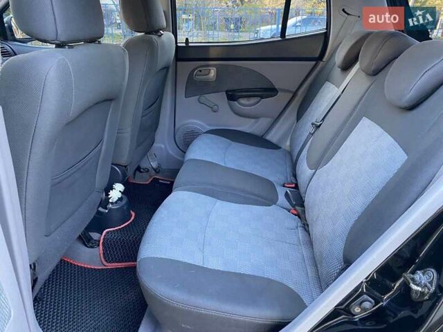 Чорний Кіа Піканто, об'ємом двигуна 1.09 л та пробігом 138 тис. км за 5800 $, фото 16 на Automoto.ua
