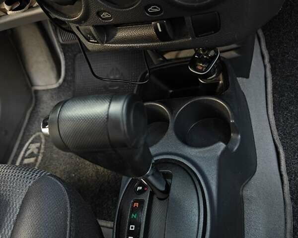 Черный Киа Пиканто, объемом двигателя 1.09 л и пробегом 161 тыс. км за 5500 $, фото 27 на Automoto.ua