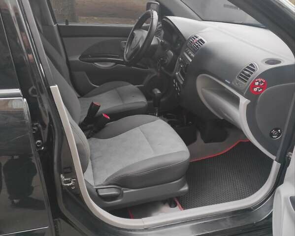 Черный Киа Пиканто, объемом двигателя 1.1 л и пробегом 138 тыс. км за 5099 $, фото 11 на Automoto.ua