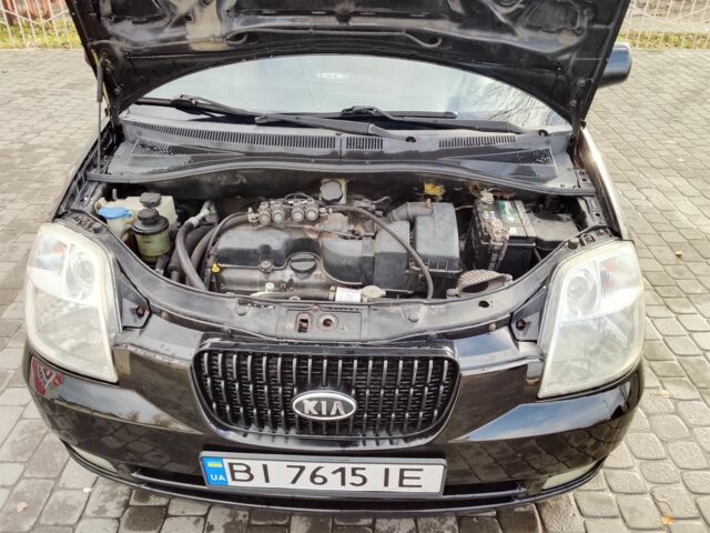 Чорний Кіа Піканто, об'ємом двигуна 1.1 л та пробігом 28 тис. км за 5300 $, фото 3 на Automoto.ua