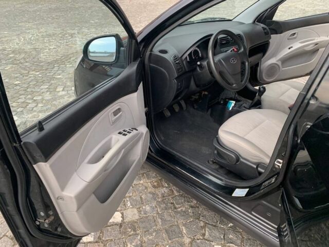 Черный Киа Пиканто, объемом двигателя 0 л и пробегом 100 тыс. км за 3400 $, фото 3 на Automoto.ua