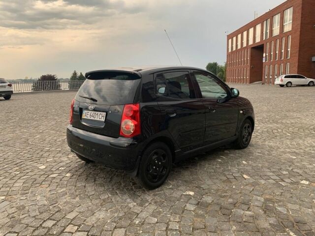 Черный Киа Пиканто, объемом двигателя 0 л и пробегом 100 тыс. км за 3400 $, фото 2 на Automoto.ua