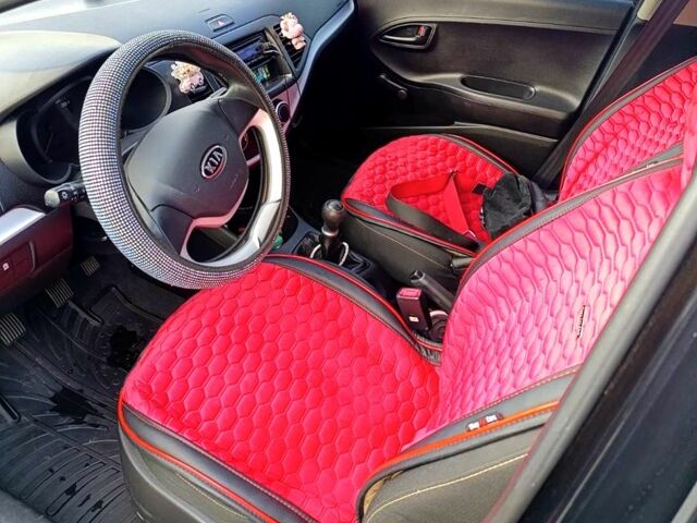 Чорний Кіа Піканто, об'ємом двигуна 1 л та пробігом 96 тис. км за 7500 $, фото 7 на Automoto.ua