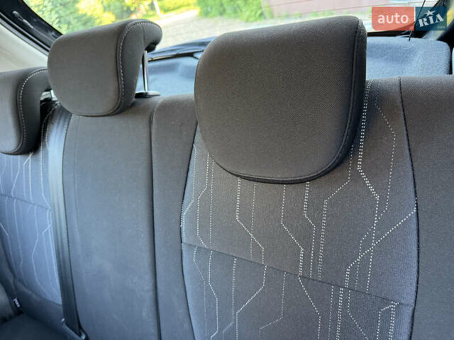 Черный Киа Пиканто, объемом двигателя 1.2 л и пробегом 102 тыс. км за 9300 $, фото 12 на Automoto.ua