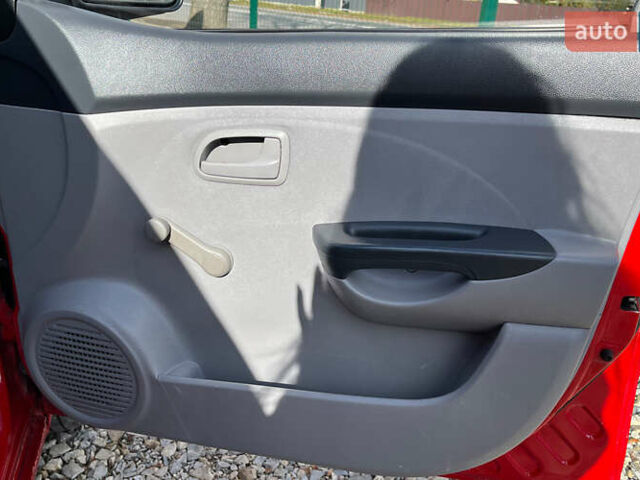 Красный Киа Пиканто, объемом двигателя 1.12 л и пробегом 188 тыс. км за 3700 $, фото 26 на Automoto.ua