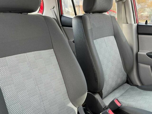 Красный Киа Пиканто, объемом двигателя 1.1 л и пробегом 188 тыс. км за 3700 $, фото 22 на Automoto.ua