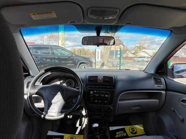 Красный Киа Пиканто, объемом двигателя 1.1 л и пробегом 188 тыс. км за 3700 $, фото 8 на Automoto.ua