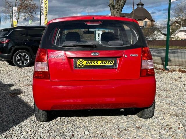 Красный Киа Пиканто, объемом двигателя 1.1 л и пробегом 188 тыс. км за 3700 $, фото 5 на Automoto.ua