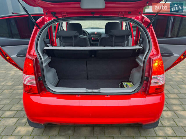 Красный Киа Пиканто, объемом двигателя 1.1 л и пробегом 138 тыс. км за 4333 $, фото 18 на Automoto.ua