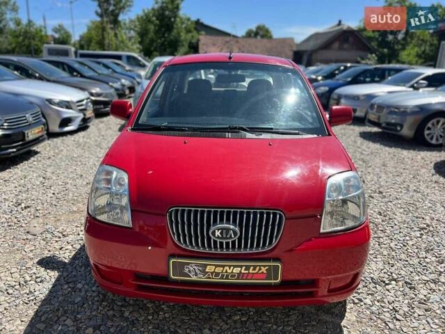 Красный Киа Пиканто, объемом двигателя 1.12 л и пробегом 187 тыс. км за 3599 $, фото 1 на Automoto.ua