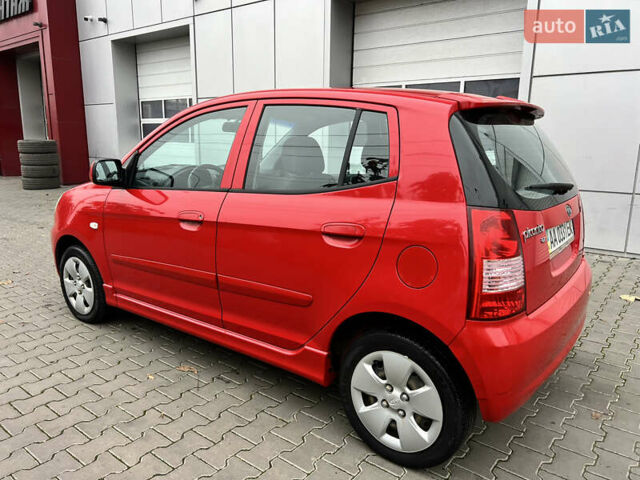 Красный Киа Пиканто, объемом двигателя 1.1 л и пробегом 119 тыс. км за 4999 $, фото 2 на Automoto.ua